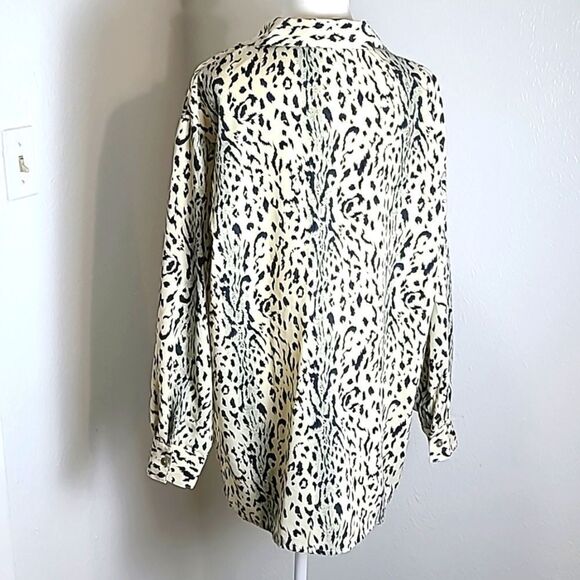 Style Exchange Longsleeve Buttondown Blouse,Beige Black,Gray Animal Print, Large - Picture 7 of 9